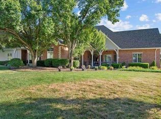 2475 Dundee Ln, Salina, KS 67401