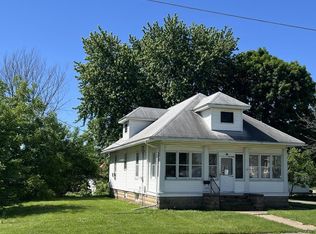 109 SW 5th St, Galva, IL 61434