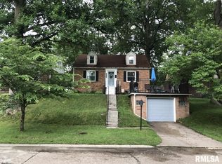 2349 26th St, Rock Island, IL