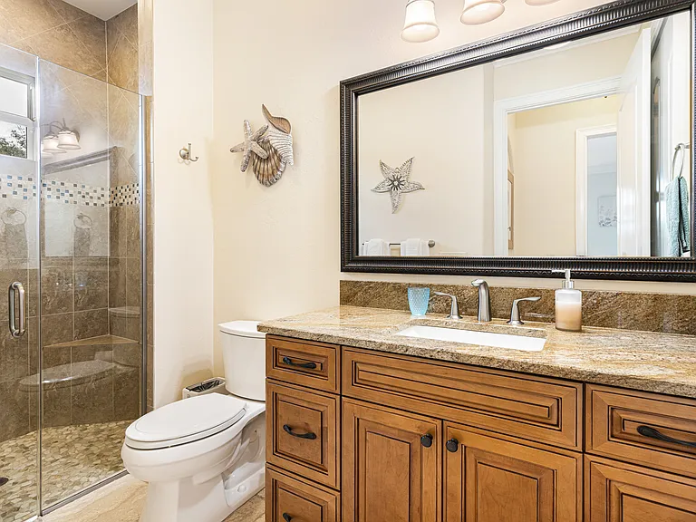 4470 Northshore Dr — Photo 24