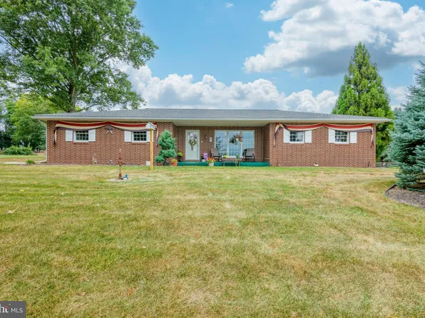 6497 Dark Hollow Rd, Wrightsville, PA 17368