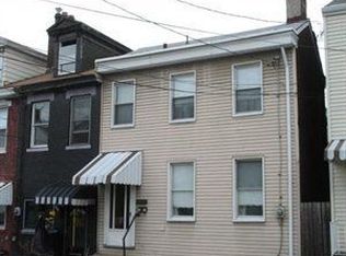 4619 Carlton St, Pittsburgh, PA 15201