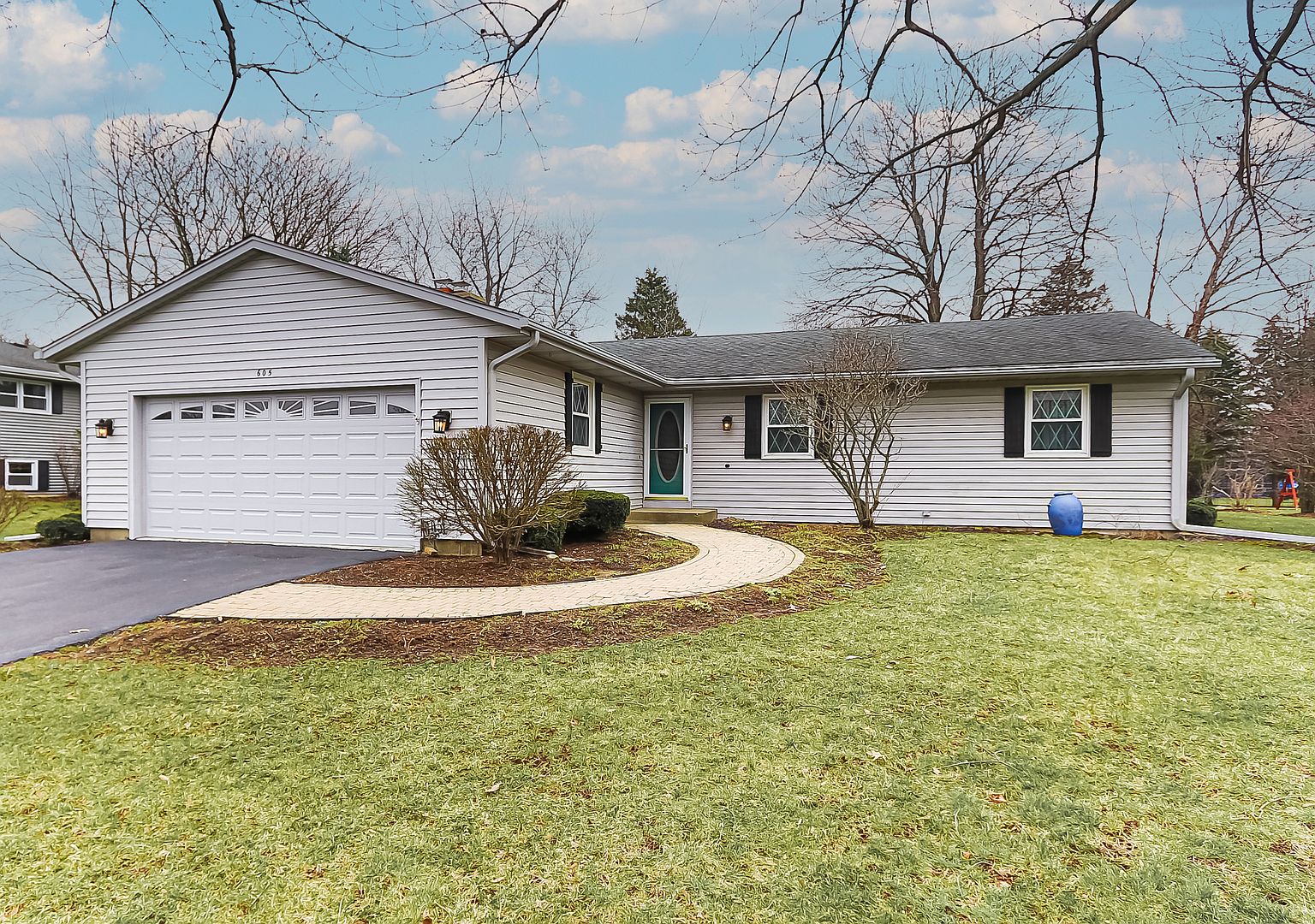 605 Gaslight Dr, Algonquin, IL 60102 Zillow