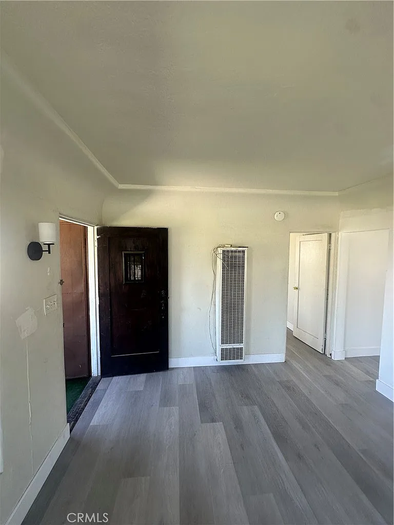 1 bed, 800 sqft, $2,300 — Photo 4