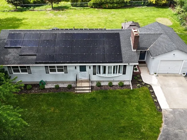 412 West St, Leominster, MA 01453