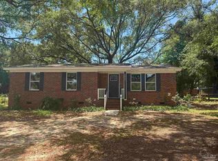 5837 Berryhill Rd, Milton, FL 32570