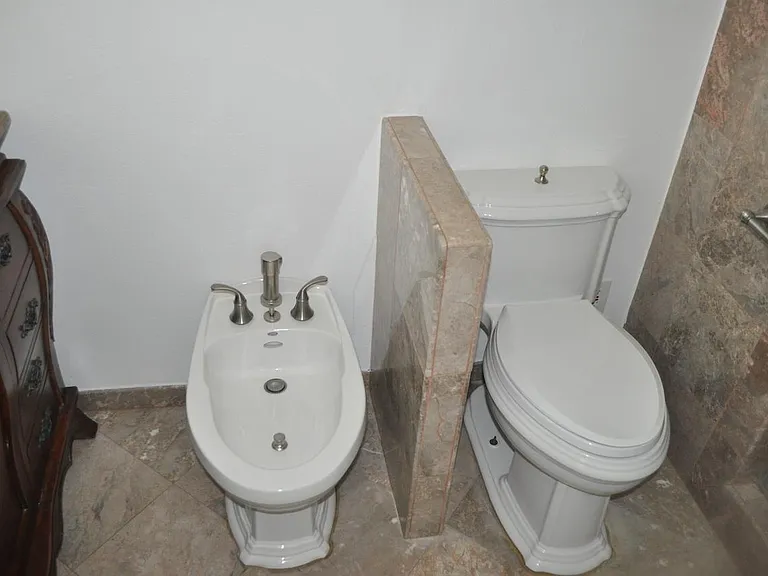 8785 Regency Rd — Photo 11