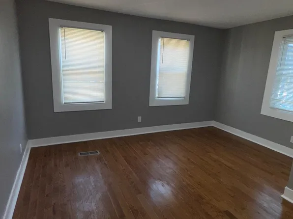 55 Pierpont St #1, New Haven, CT 06513