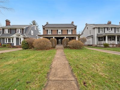 17712 Riverway Dr, Lakewood, OH, 44107