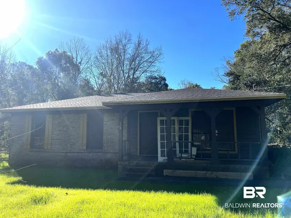 658 Nichols Ave, Fairhope, AL 36532