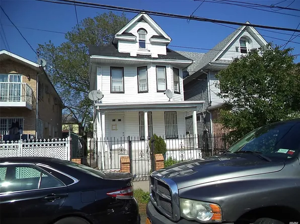 10535 135th St, South Richmond Hill, NY 11419