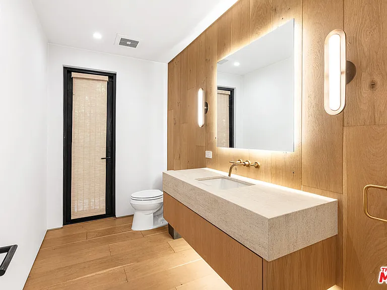 1001 Hanover Dr — Photo 19