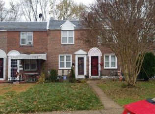 576 S 4th St, Darby, PA 19023