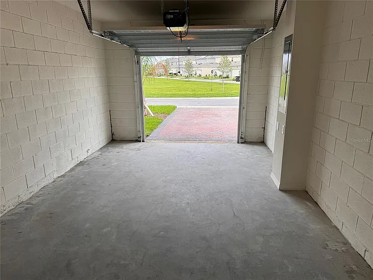 17085 Water Spring Blvd — Photo 15