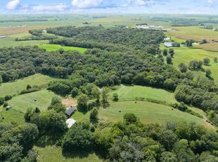 19523 V Ave, Columbus Junction, IA 52738