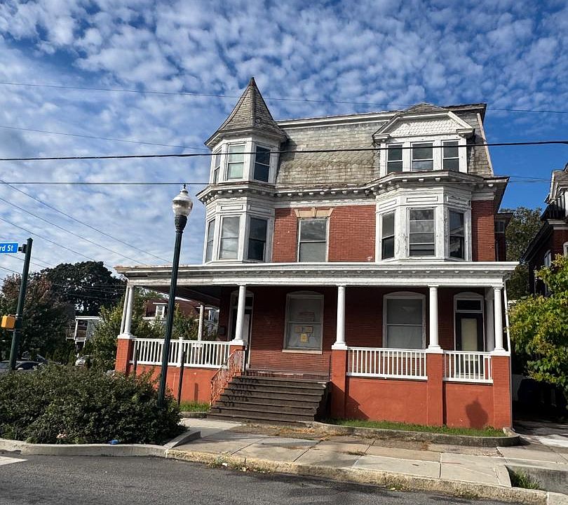 1st image of 2100 N 3rd St