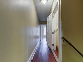 136-138 E 11th Ave