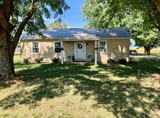 6736 Dyer Rd, Mount Sterling, OH 43143