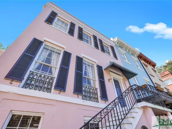 221 E York Street, Savannah, GA 31401