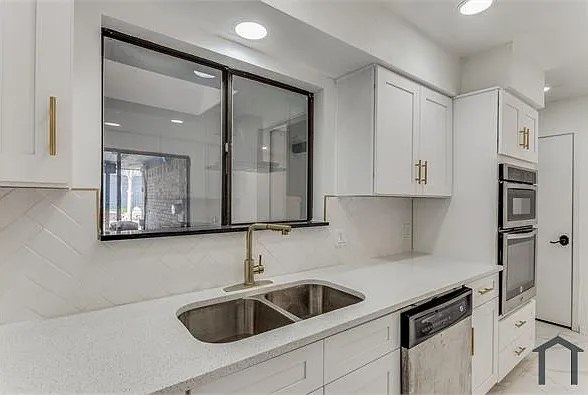 4516 Cinnamon Hill Dr — Photo 12