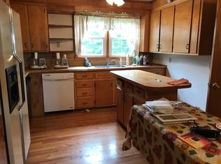 2472 Peppers Ferry Rd, Christiansburg, VA 24073