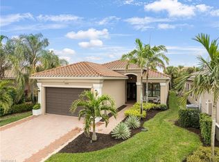 13628 Mandarin Cir, Naples, FL 34109