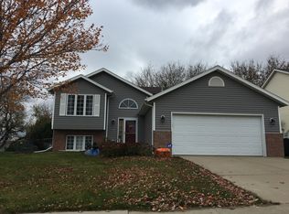 6009 45th Ave NW, Rochester, MN 55901