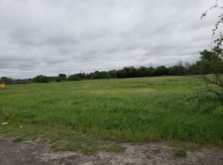 112 N Terry St, Del Rio, TX 78840