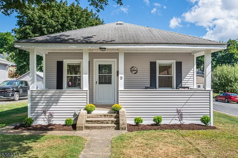 9 Wausau St
