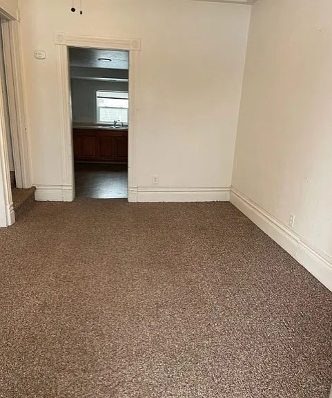 935 Worden Ave #1 — Photo 4