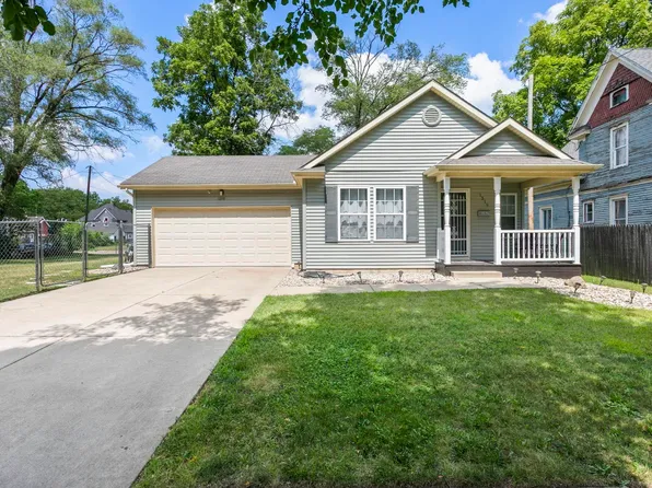 1319 Liston St, South Bend, IN 46628