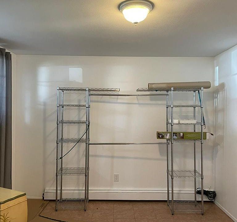 2nd image of 155-25 Cohancy St #1