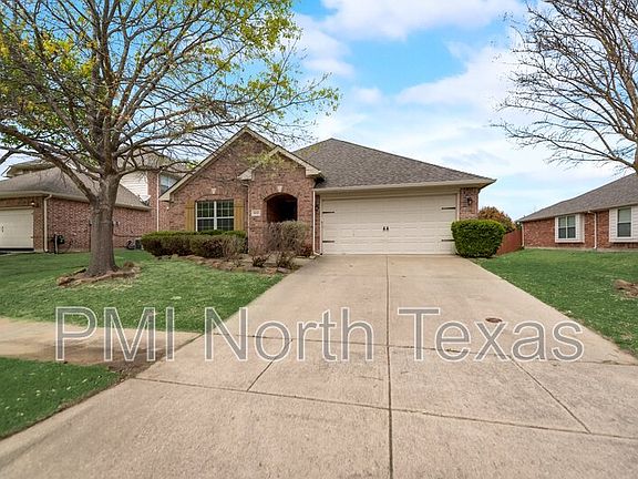 3rd image of 8420 Sonnet Dr