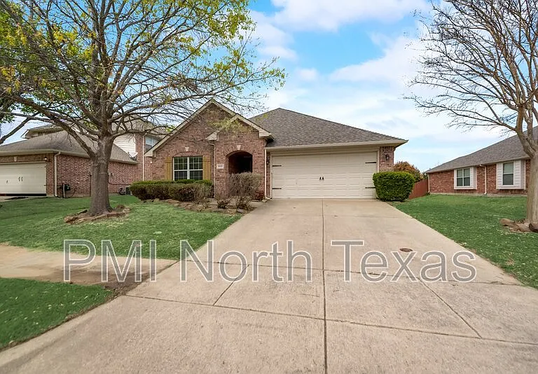 8420 Sonnet Dr — Photo 3