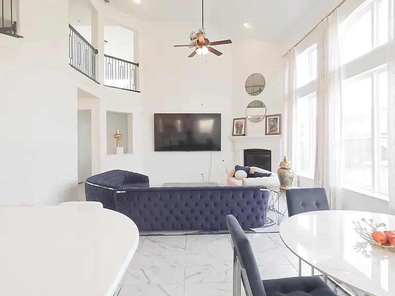 412 Wild Peach Point — Photo 16