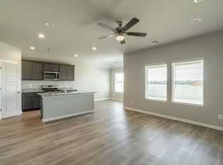 10413 SW 40th St, Mustang, OK 73064