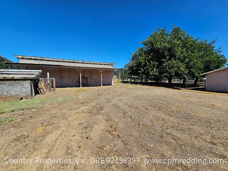 12183 Dry Creek Rd — Photo 40