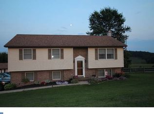 888 Noble Rd, Christiana, PA 17509