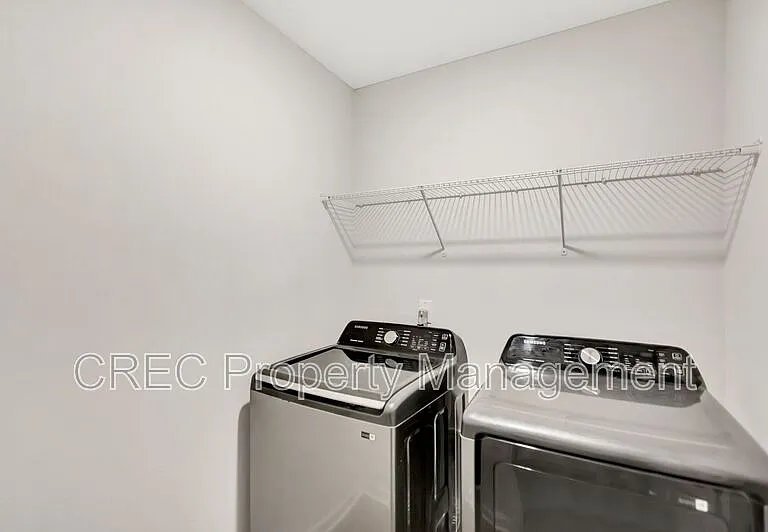 575 Wayton Cir — Photo 21