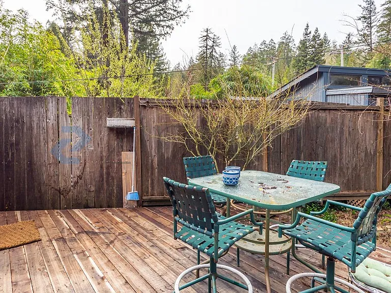 Front deck