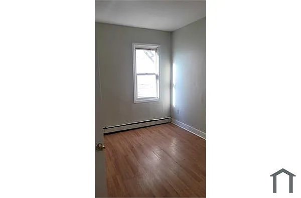 Building Photo - 951 Clinton Ave #2B