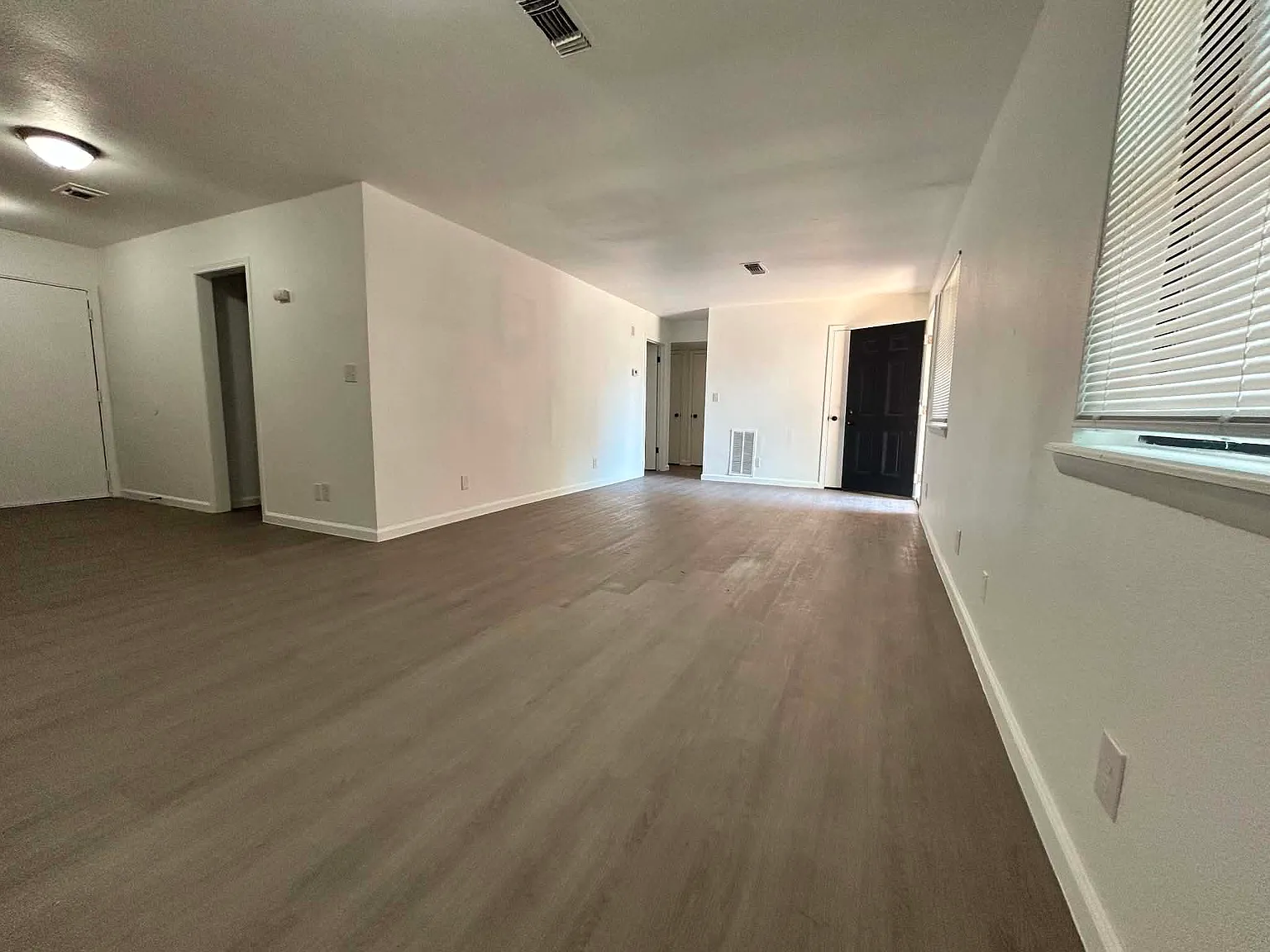 3 bed, 1124 sqft, $1,500 — Photo 4