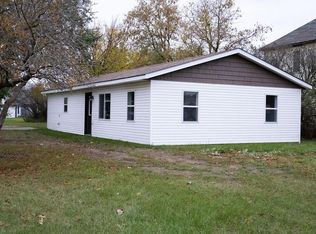 417 N Wisconsin St, Hewitt, MN 56453