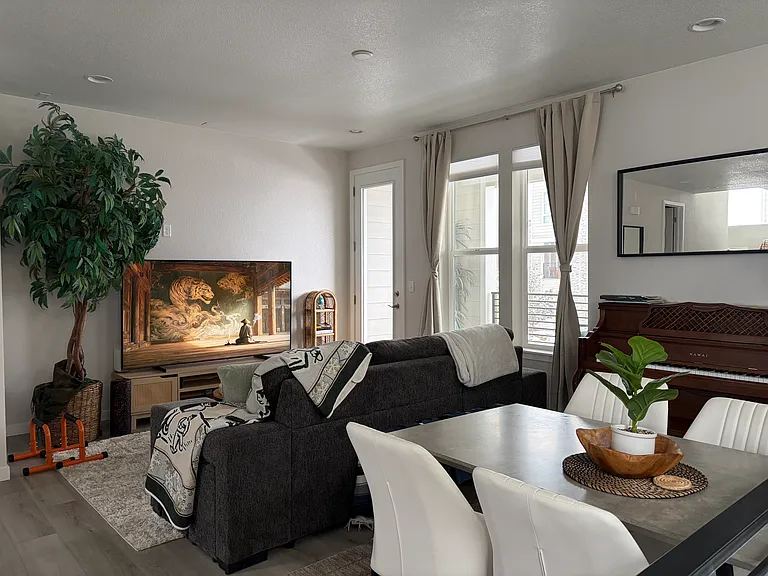 12330 Farmview St — Photo 48