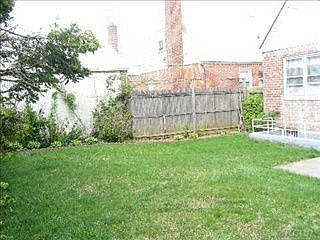 2nd image of 8648 Musket St