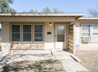 207 E Palfrey St, San Antonio, TX 78223