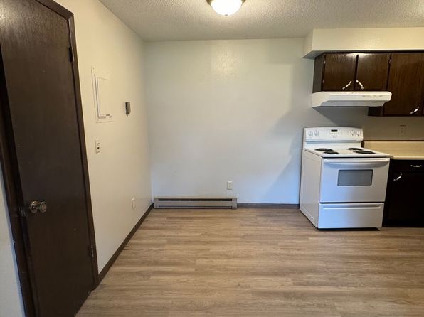 206 1st St #5
