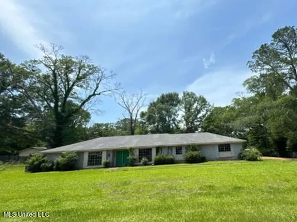 19 Nelson Cir, Jackson, MS 39212