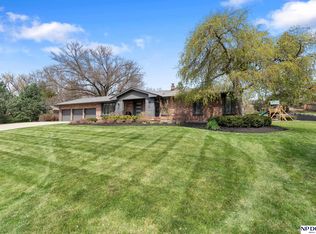 10542 Mullen Rd, Omaha, NE 68124