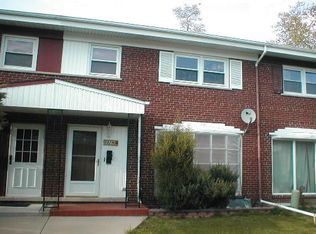 8929 Robin Dr APT B, Des Plaines, IL